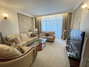 Smart TV - Tussauds Appartment (London)