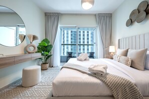 1 bedroom, in-room safe, iron/ironing board, free WiFi - Modern 1BR Apartment in Elite Residences, Dubai Marina by Deluxe Holiday Homes (Dubai)