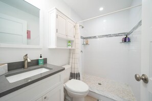 Shower, eco-friendly toiletries, soap, shampoo
