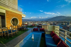 Terrace/patio - HOTEL TASK INTERNATIONAL PVT LTD (Pokhara)