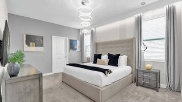 9 quartos, ferros/tábuas de passar roupa, Wi-Fi, roupa de cama