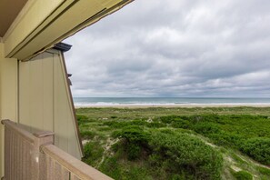 Property grounds - Seabound - Oceanfront Condo + Steps to the Sand (Atlantic Beach)