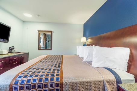 Free WiFi, bed sheets. Budget Inn Frederick US-183