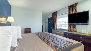 Free cots/infant beds, free WiFi, bed sheets