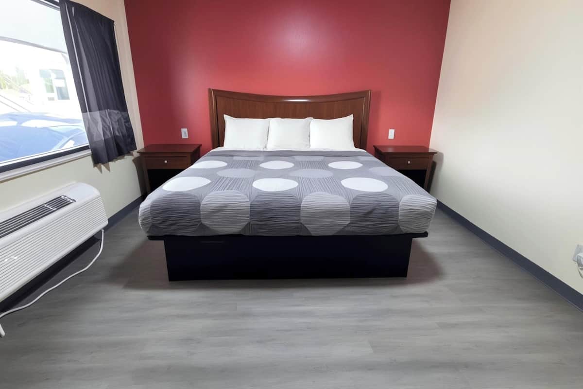 Desk, bed sheets
