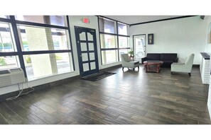 Lobby - Washington Motel By Hotel O (Washington)
