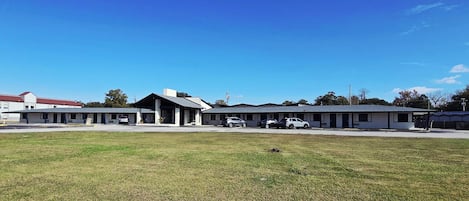 Fachada del alojamiento