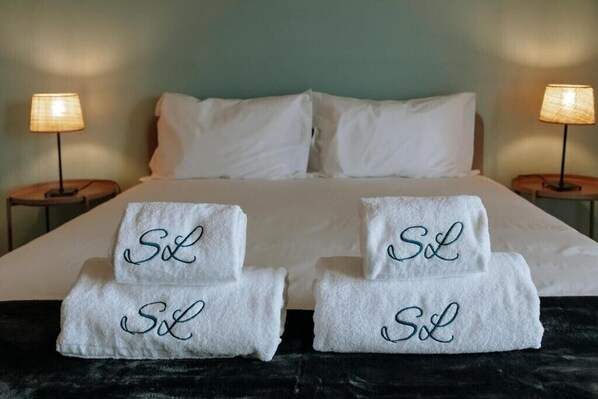 2 bedrooms, WiFi, bed sheets