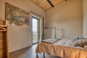 1 soverom, strykejern/-brett, wi-fi og sengetøy