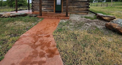 Spacious Ranch Cabin in Osage County