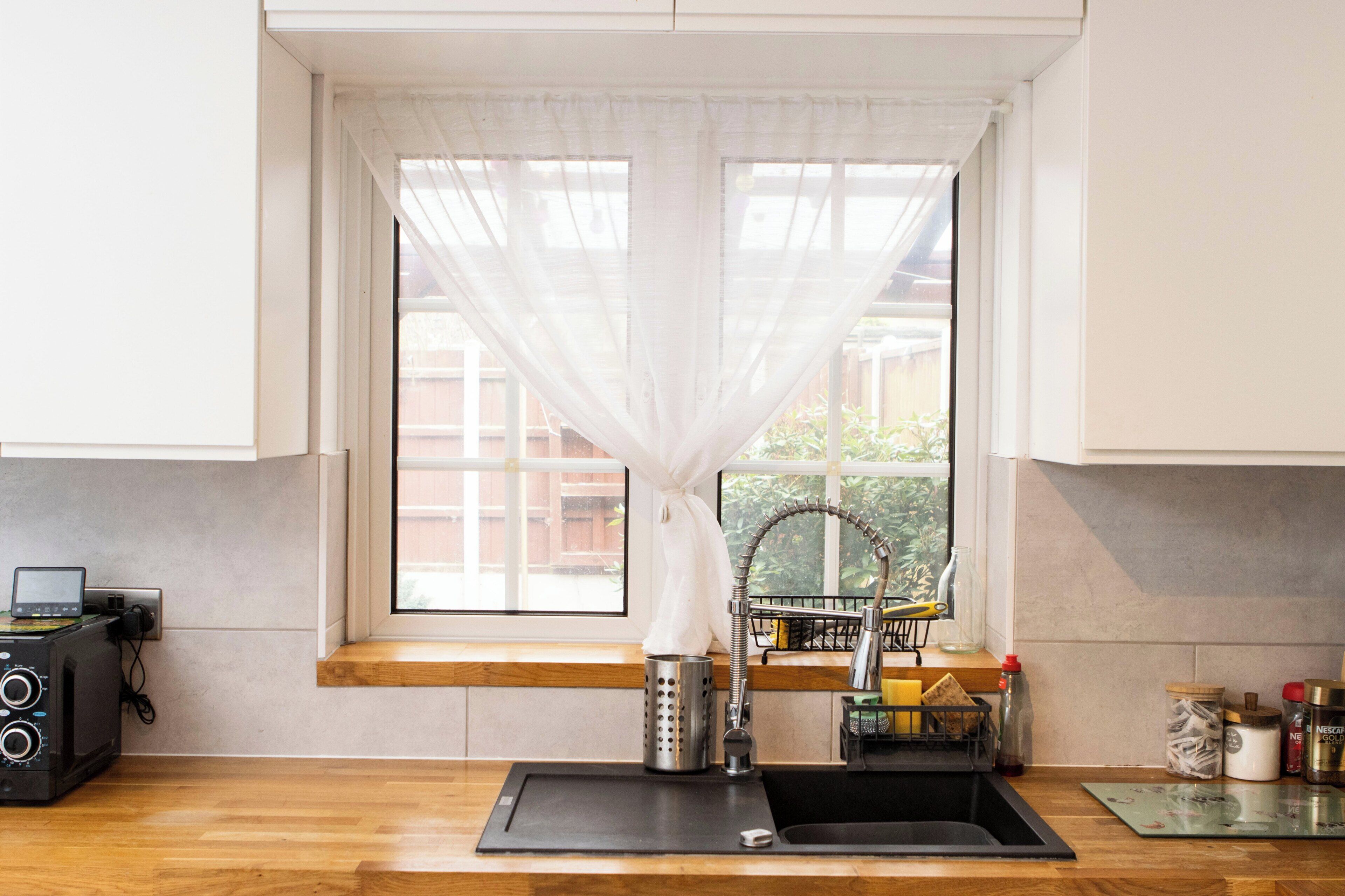 Maison | Cuisine privée | Réfrigérateur, micro-ondes, four, plaque de cuisson