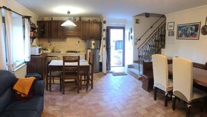 Rumah, 3 kamar tidur, Boleh Merokok, balkon | Lounge
