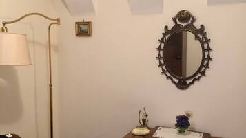 House, 3 Bedrooms, Smoking, Balcony | Lounge