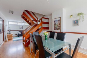 基础公寓 | 用餐