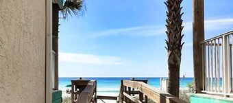 🌟  50Ft from Beach Access- Pool View- Budget Friendly- 1BR Nautical Watch E-3🌟