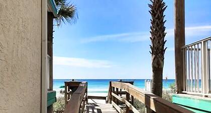 🌟 50Ft from Beach Access- Pool View- Budget Friendly- 1BR Nautical Watch E-3🌟