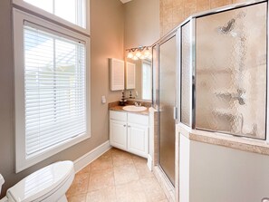 Towels - Shell Seeker: Beach Views, Pool & Hot Tub Paradise (Cape San Blas)