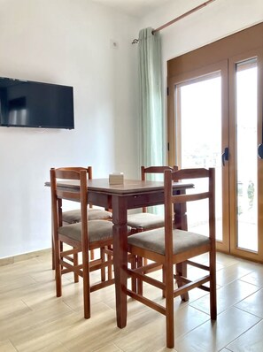 Dining - A comfortable home-away-from-home experience, close to everything.  (Ksamil)