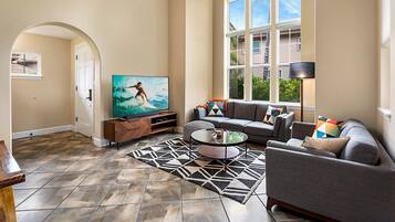 Nhà, nhiều giường (Colony Villas Waikoloa 301) | Khu phòng khách