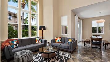 Nhà, nhiều giường (Colony Villas Waikoloa 301) | Khu phòng khách