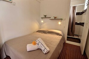 4 bedrooms, iron/ironing board, free WiFi, bed sheets - Villa Cécia - Four Bedroom Villa, Sleeps 8 (Les Trois-Îlets)