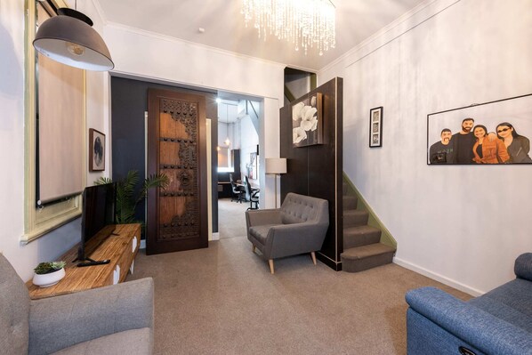 Basic Apartment | Interior - Unique 2BR Converted Storefront APT in Alphington! (Alphington)