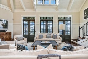 Televisie en een kantoor