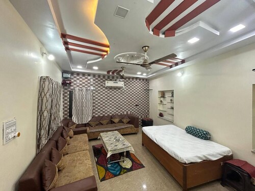 Private - 1 BHK Floor - Paddy's Luxurious Home Stay


