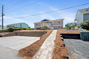 Exterior - Refurbished Oceanfront 7BR w/ Hot Tub, Game Room & Spacious Gathering Areas (Emerald Isle)