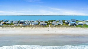 Beach - Refurbished Oceanfront 7BR w/ Hot Tub, Game Room & Spacious Gathering Areas (Emerald Isle)