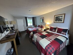 Standard Double Room | Free WiFi, bed sheets