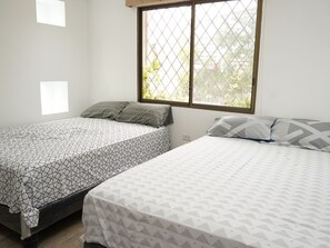 1 bedroom, WiFi, bed sheets