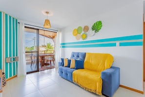 Living area - IT57 Apto Pé na Areia - Praia da Espera (Camaçari)