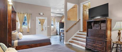 1 habitación, tabla de planchar con plancha, wifi y ropa de cama