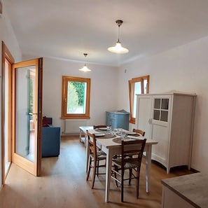 Traditional Apartment, 2 Bedrooms, Kitchen, Hill View | Living area - AGRITURISMO L'EREMO (Giavera del Montello)