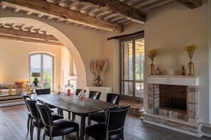 Dining - Castiglione Ugolino (Perugia)
