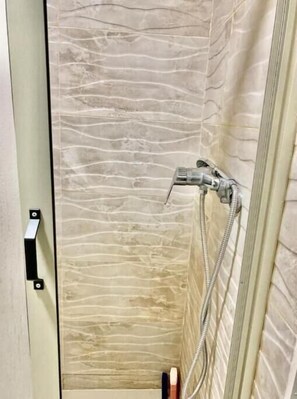 Towels, toilet paper