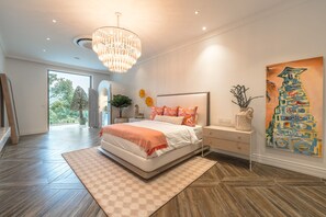 7 bedrooms - MONTRESOR RESIDENCE PHUKET (Tambon Choeng Thale)