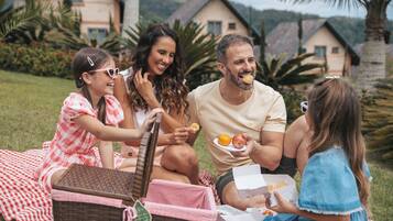 Área para churrasco/piquenique