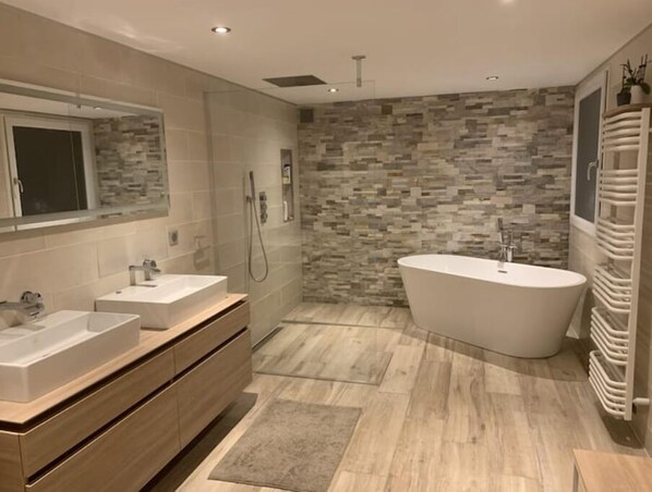 Towels, soap, toilet paper