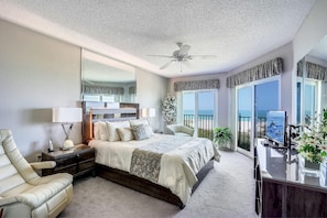 Lägenhet - 1 queensize-säng med bäddsoffa (Land's End 6-404 Beach Front) | Wi-fi