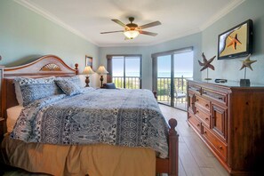 Appartement, 1 kingsize bed met slaapbank (Land's End 7-305 Beach Front) | 2 slaapkamers, wifi