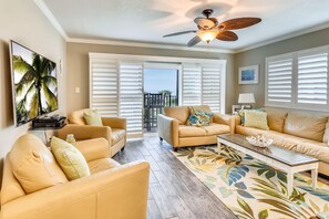 Condo, 1 King Bed with Sofa bed (Land's End 7-306 Beach Front - Premie) | Living area - Land's End 7-306 Beach Front - Premier (Treasure Island)