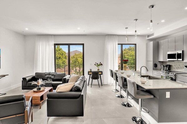 Smart TV, video games, ping pong