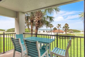 Condo, 1 King Bed (Land's End 8-201 Beach Front - Premie) | Outdoor dining - Land's End 8-201 Beach Front - Premier (Treasure Island)