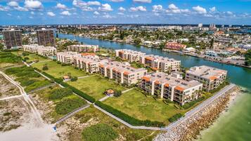 Condo, 1 King Bed (Land's End 7-406 Beach Front - Premie) | Exterior