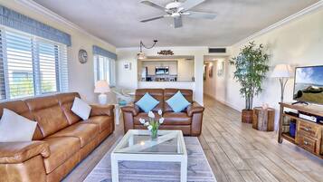 Condo, 1 King Bed (Land's End 7-406 Beach Front - Premie) | Living area | TV