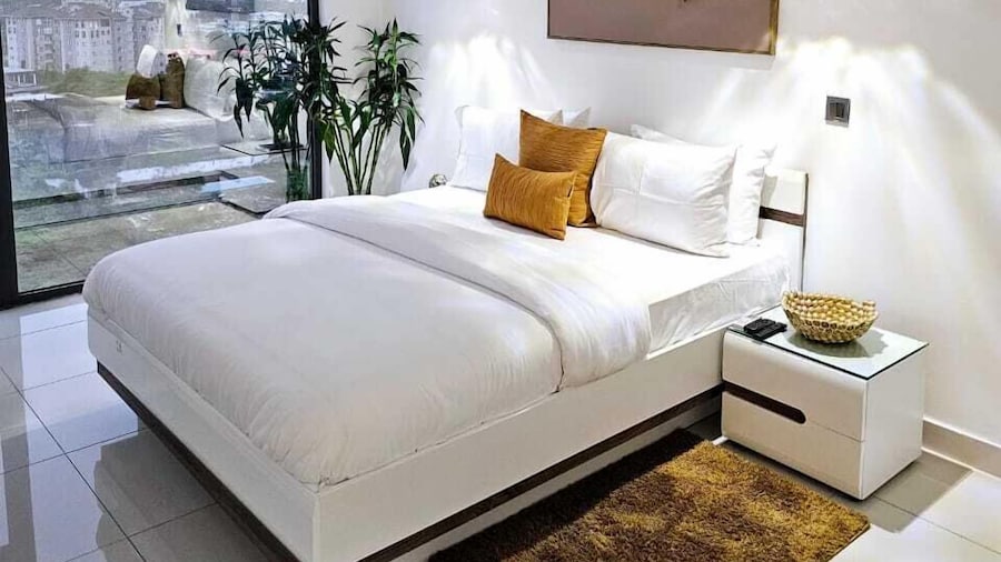 Ebs legend white limited two bedroom