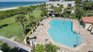 Condo, 1 King Bed (Land's End 9-202 Beach Front) | Pool