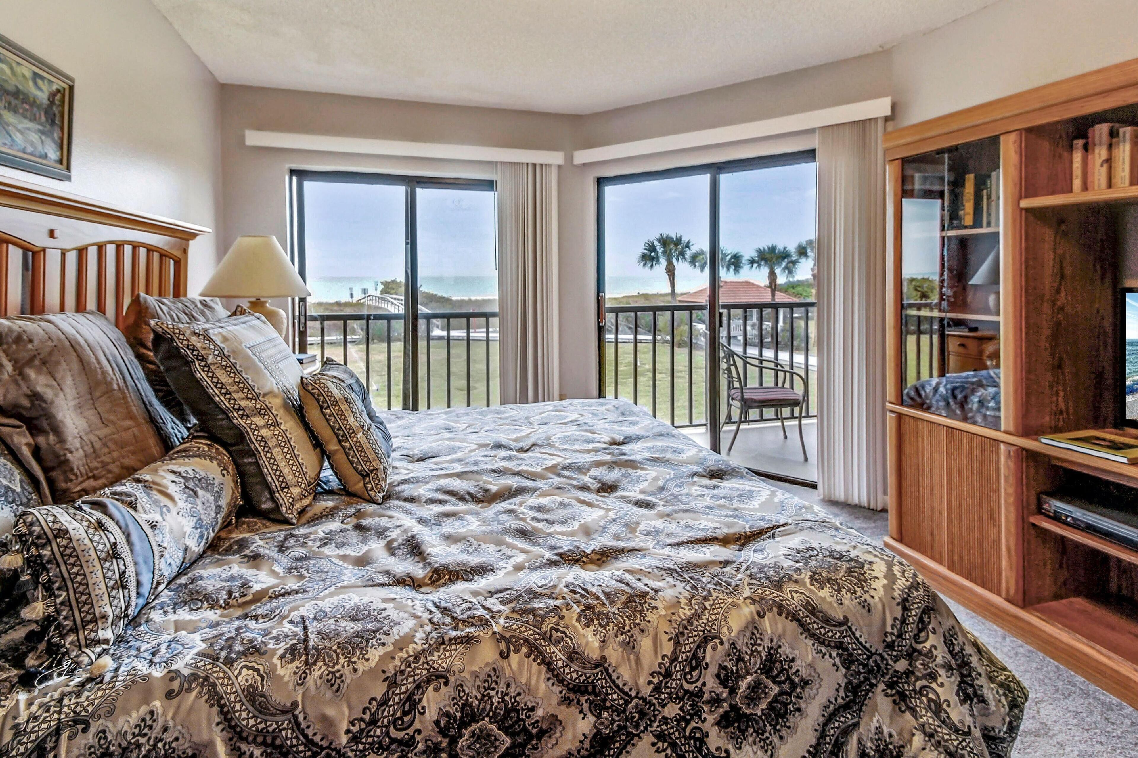 Condo, Plusieurs lits (Land's End 9-204 Beach Front) | 2 chambres, Wi-Fi